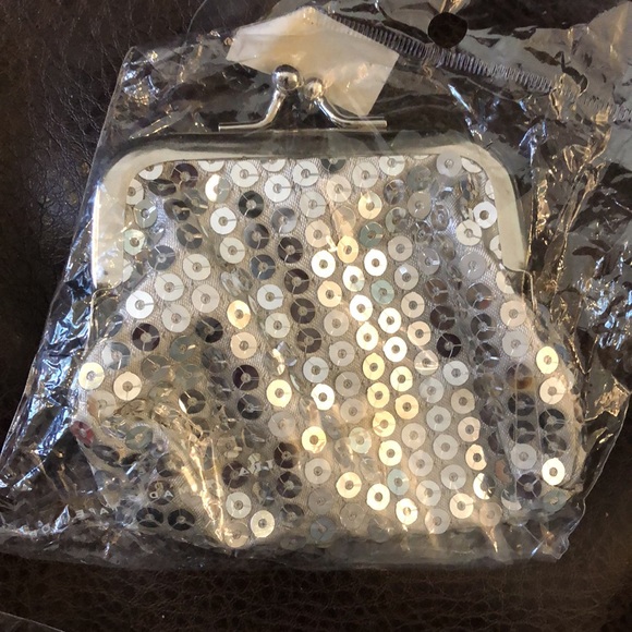 🛍 Choose your favourite! satin and sequin change purses - Picture 7 of 15